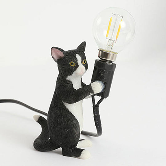 Adorable Kitten Nightstand Lamp Decorative Resin Child-Friendly 1-Bulb Ideal For Childrens Bedroom