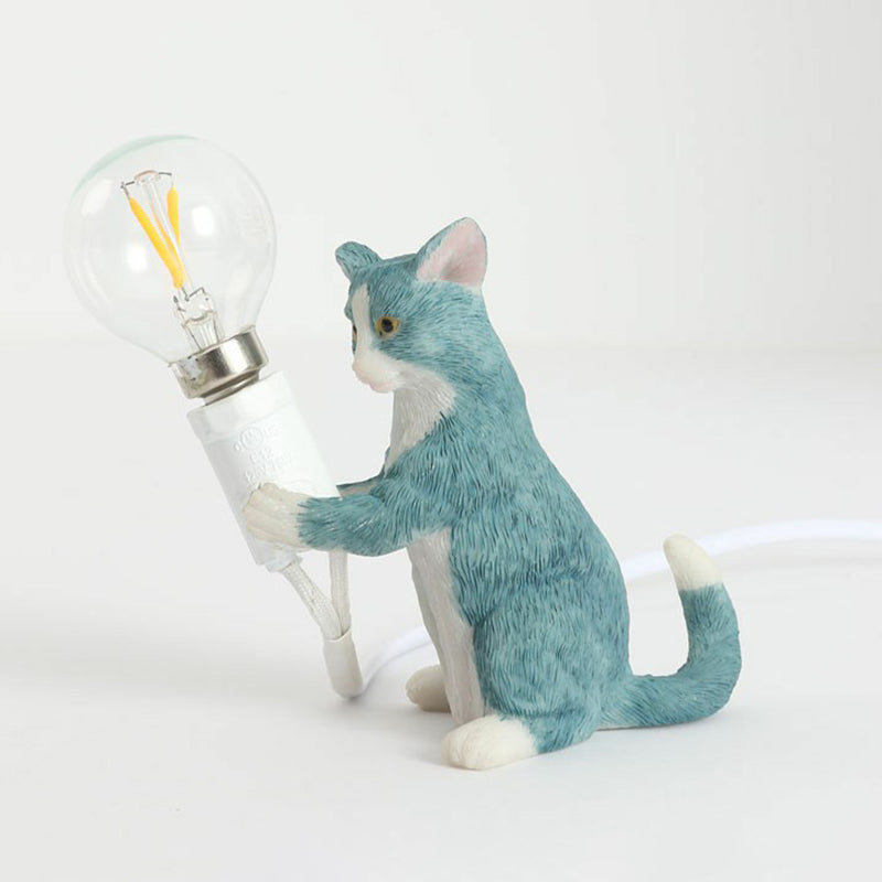 Adorable Kitten Nightstand Lamp Decorative Resin Child-Friendly 1-Bulb Ideal For Childrens Bedroom