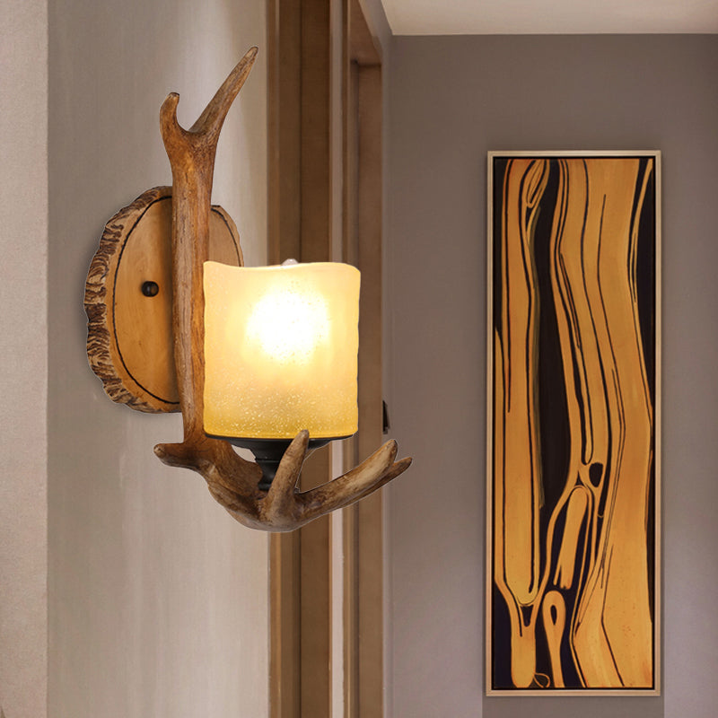 Country Resin Antler Wall Sconce - Wood Finish Frosted Glass Shade Ideal For Living Room Lighting