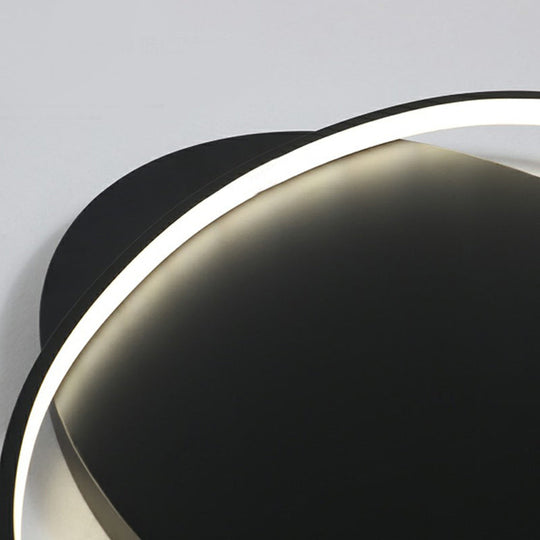 Sleek Metal Ellipse Flush Mount LED Surface Ceiling Light for Foyer - Minimalistic and Modern