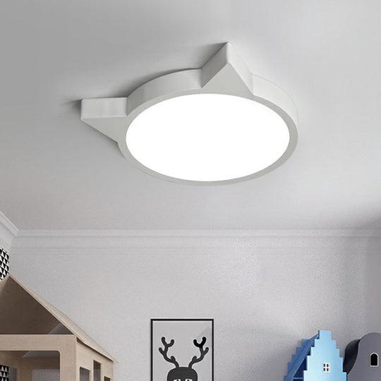 Minimalist Kitty LED Flushmount Ceiling Light for Kids' Bedroom - Acrylic Flush Mount