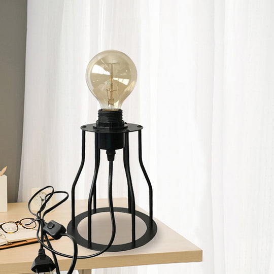 Industrial Stylish Cylinder/Barrel Metal Table Lamp In Black For Coffee Shop Decor