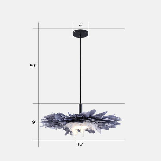 Luminaire suspendu artistique à 1 tête en plumes florales noires et bleues pour chambre à coucher