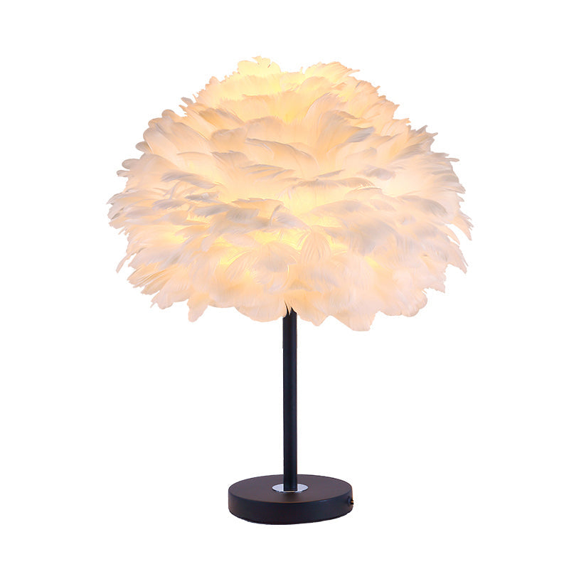 Feather Shade Table Lamp: Minimalist Flower Blossom Nightstand Light