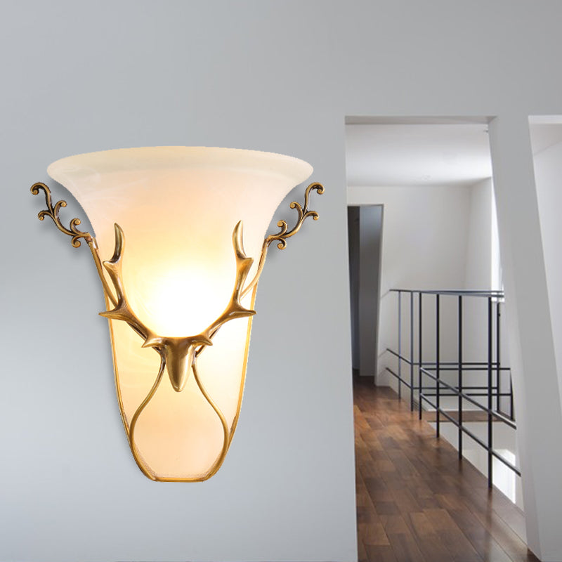 Frosted Glass Wall Mounted Brass Lamp With Elk Head - Traditional Trumpet Mount