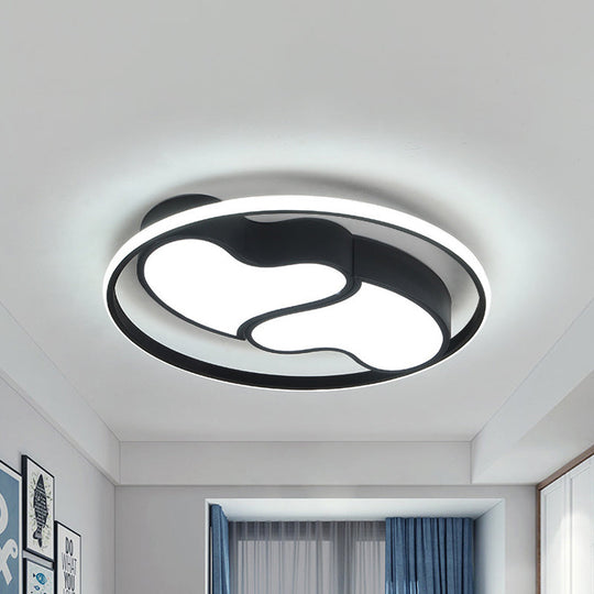 Romantic Heart-shaped Flush Ceiling Light with Acrylic Finish - Ideal for Living Room & Kindergarten