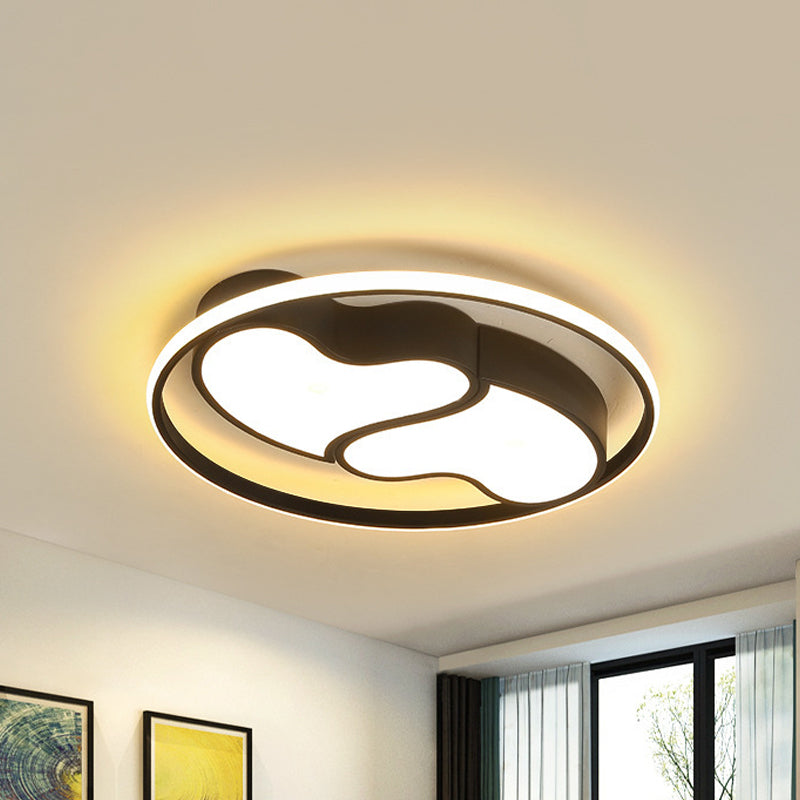 Romantic Heart-shaped Flush Ceiling Light with Acrylic Finish - Ideal for Living Room & Kindergarten