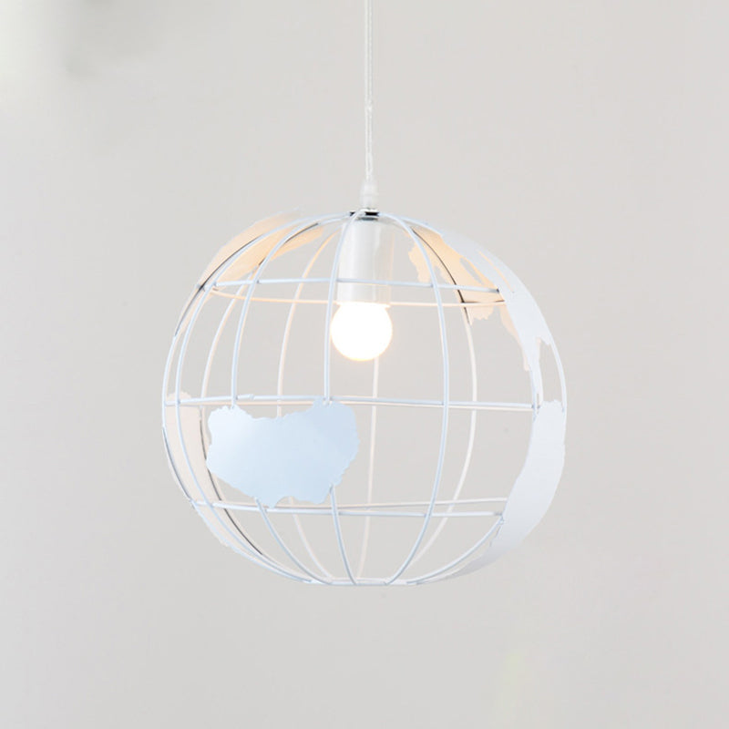 Iron Wireframe Globe Pendant Light - Industrial Ceiling Lamp with 1 Bulb for Restaurants