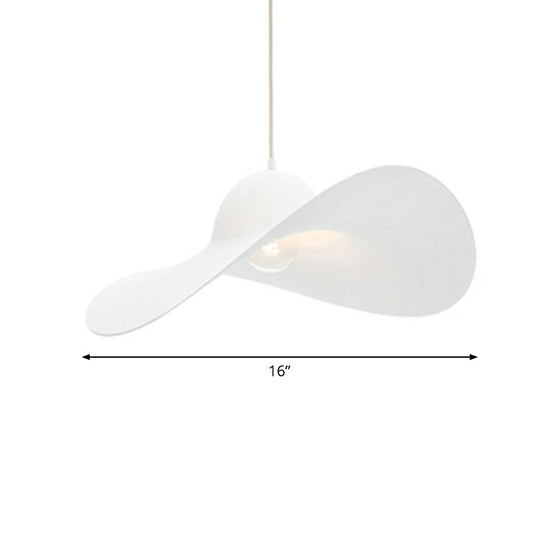 Stylish Wide-Brimmed Hat Pendant Lamp for Minimalist Living Room Decor