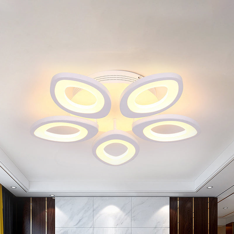 LED Flush Mount Ceiling Light with Acrylic Shade and 4/5/8 Lights in Warm/White/Natural Light