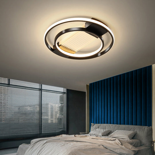 Stylish Bedroom Glow: Black Metallic LED Flush Mount Ceiling Light with a Simple Halo Design