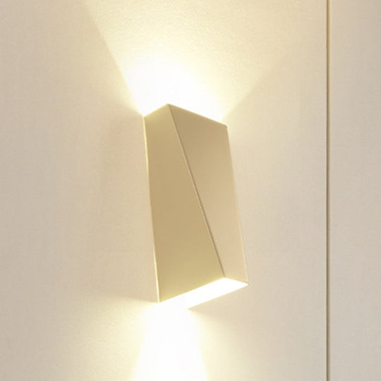 Modern Trapezoid Wall Washer Led Bedside Lamp In Black/White White /