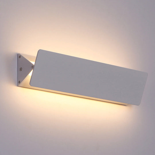 Modernism Style Linear Wall Sconce - Aluminum Led Lamp In White 7/14 Wide