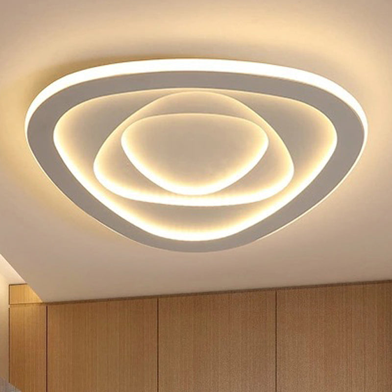 Modern Acrylic Triangle Ceiling Light Fixture - 16/19.5/23.5 Wide Bedroom Led Flush Mount Lamp In