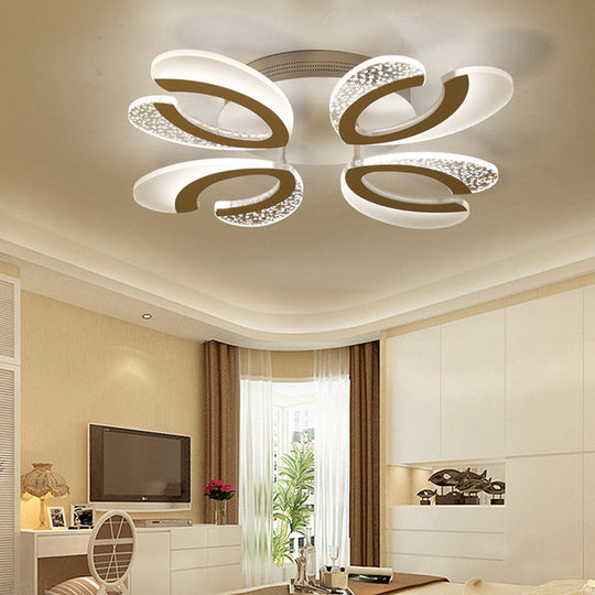 Minimalistic White Floral Led Acrylic Flush Mount Light For Living Room Ceiling 4 /