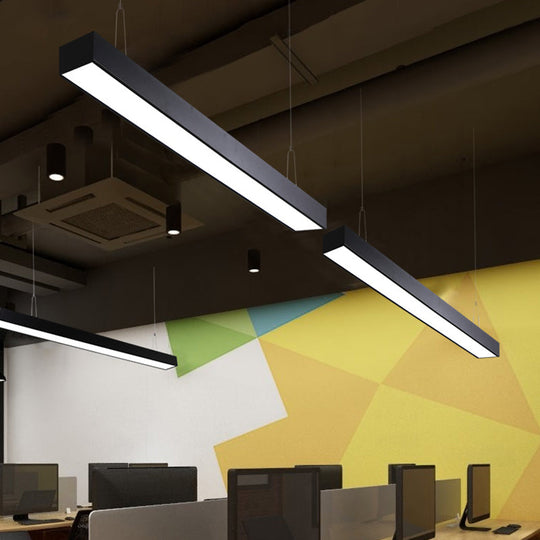 Linear Led Pendant Light: Sleek Aluminum Fixture For Modern Office Ceilings.