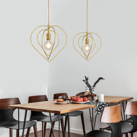 Nordic Gold Pendant Light Fixture - 1-Light Metal Ceiling Lamp / Loving Heart