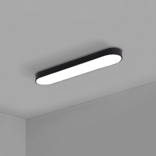 Sleek Aluminum LED Flush Mount Lamp: Elliptical Design for Minimalistic Meeting Rooms