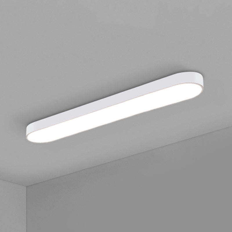 Sleek Aluminum LED Flush Mount Lamp: Elliptical Design for Minimalistic Meeting Rooms