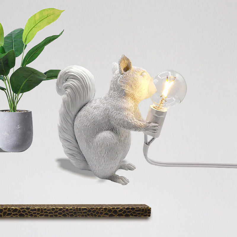 Artistic Squirrel Night Table Lamp - Resin Single-Bulb Childrens Bedside Light