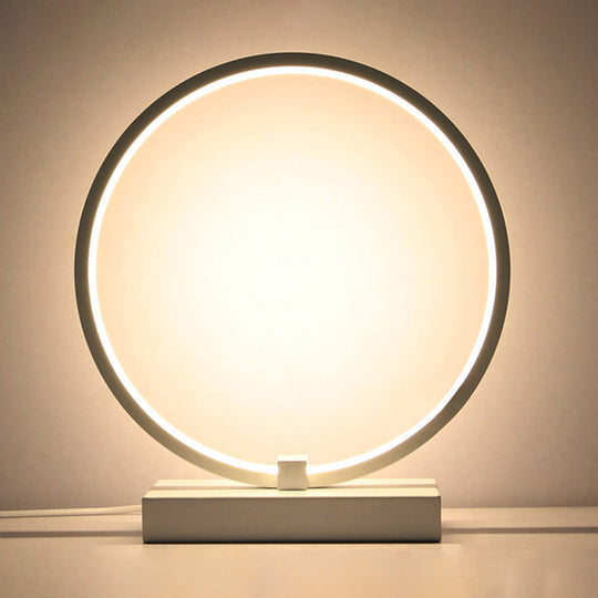 Minimalist Circular Led Night Table Lamp For Bedroom Décor White / Natural