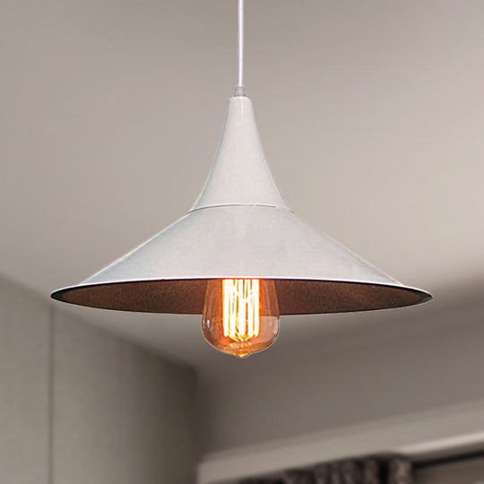 Modern Conic Shade Pendant Light in Black/White for Dining Table