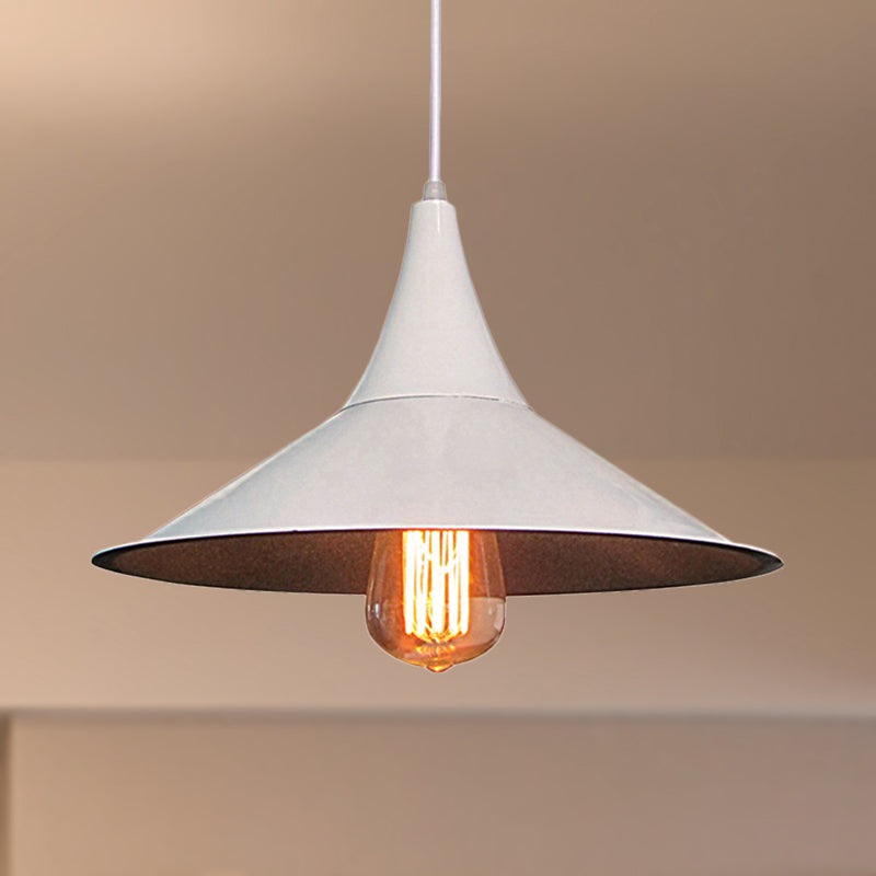 Modern Conic Shade Pendant Light in Black/White for Dining Table