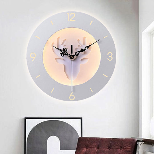 Modern Acrylic Antlers Wall Light With Led Clock - White For Office Or Bedroom / 9.5