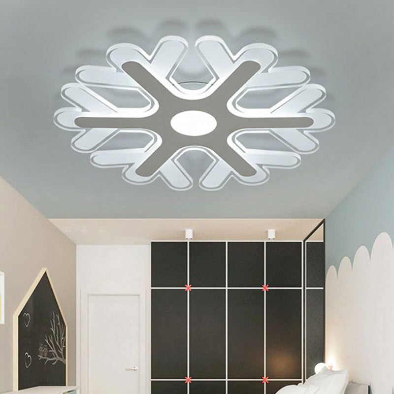 Modern LED Snowflake Ceiling Light for Kids' Bedrooms