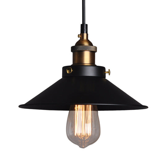 Industrial Style Metal Cone Pendant Lamp in Black