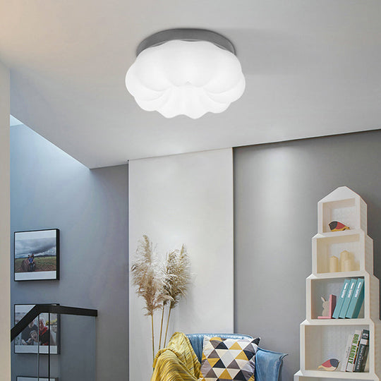 Whimsical Kids' Room Illumination: LED Plastic Cloud Flush Mount Ceiling Light in White