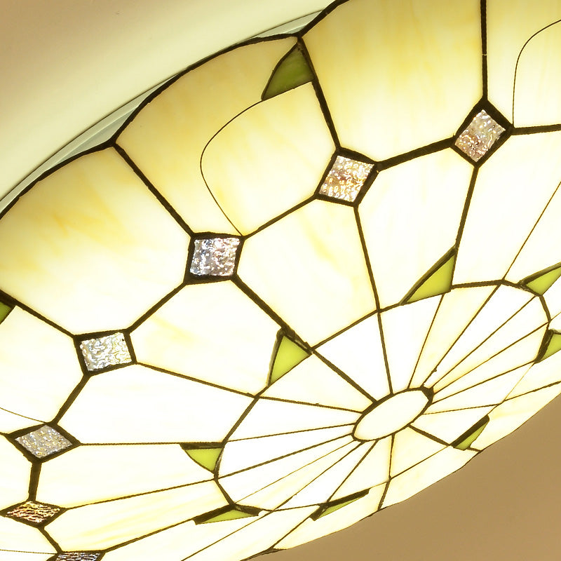 Vintage Tiffany Stained Glass Ceiling Light With Leaf Pattern - Flush Mount Led Lamp For Living Room