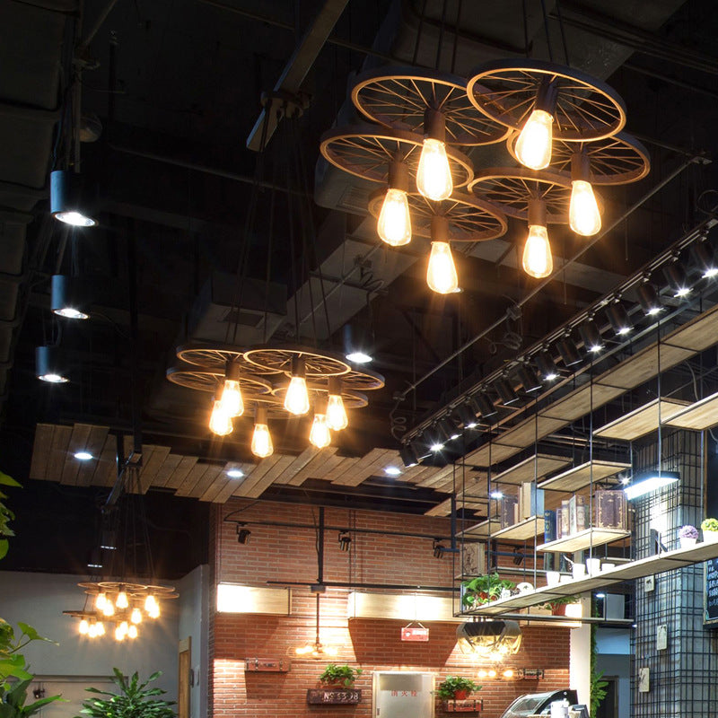 Industrial Style Metallic Multi-Light Pendant with Wheel Design - Perfect for Restaurants