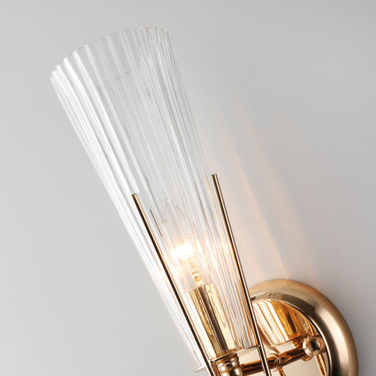 Modern Black/Brass Torch Sconce With Clear Crystal Accent - Elegant 1-Light Wall Lamp