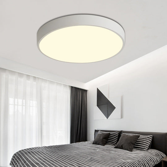 Sleek Led Ceiling Light: Modern Round Flush Mount Fixture For Bedroom White / Third Gear