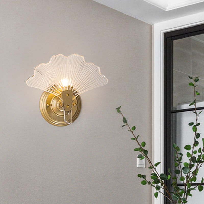 Ginkgo Leaves Wall Light - Modern Decorative Clear Glass Sconce Lighting In Brass