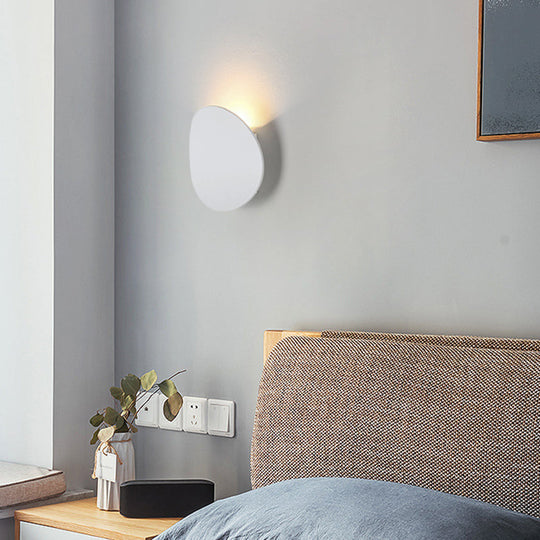 7W Led Round Wall Sconce - Modern Style Bedroom Lighting