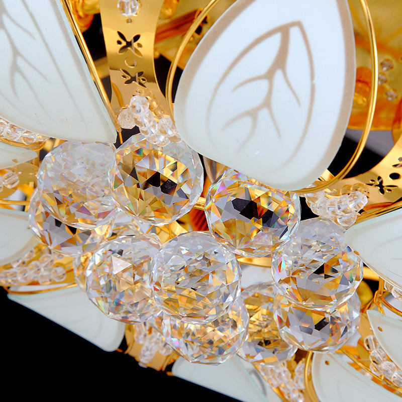 23.5/31.5 Contemporary Crystal And Glass Round Flush Ceiling Light With Leaf Pattern In Gold