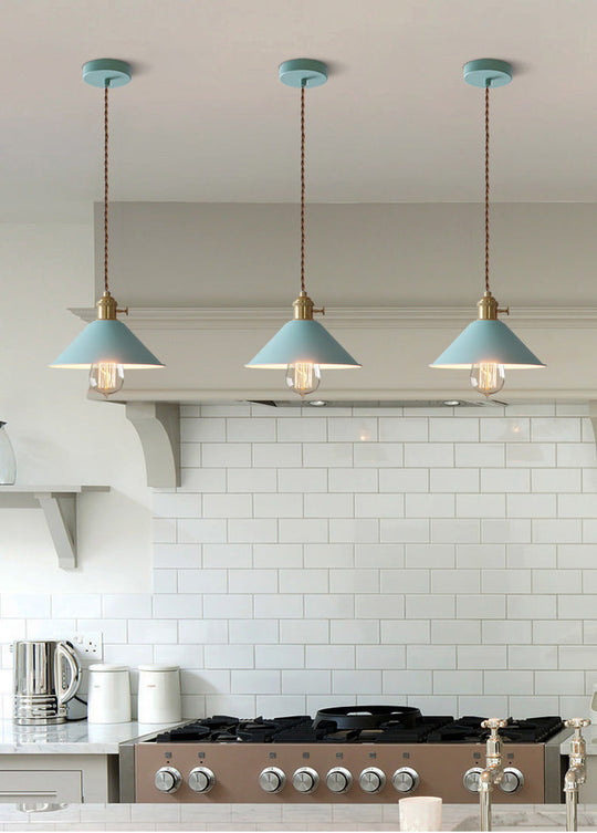 Tapered Metal Pendant Lamp For Modern Dining Room Lighting