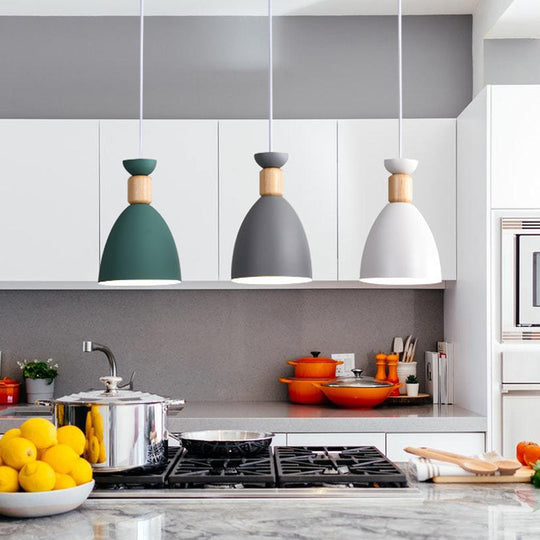 Sleek Hanging Ceiling Pendant Light With Tapered Metal Shade - Perfect For Dining Rooms