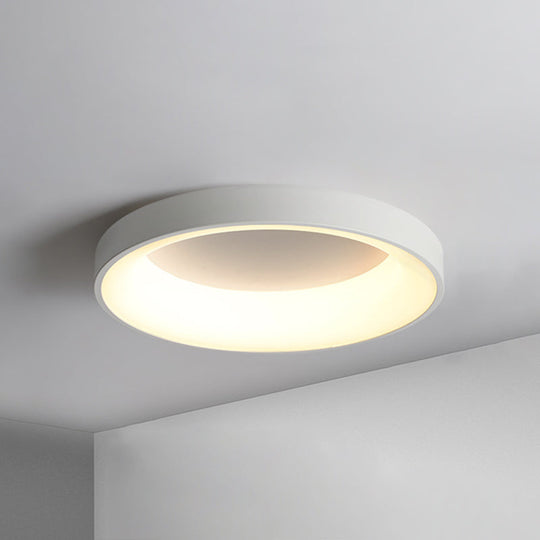 Nordic Style Led Flush Mount Ceiling Lamp - Metal Circular Light For Bedroom White / 23.5