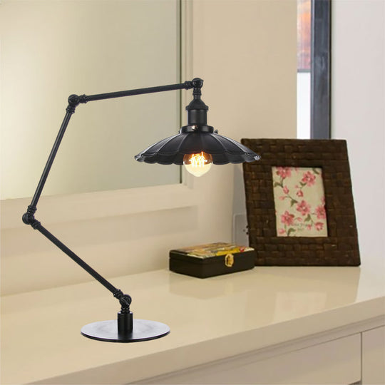 Stylish Vintage Adjustable Table Lamp With Metal Shade For Study Room - Black/Brass