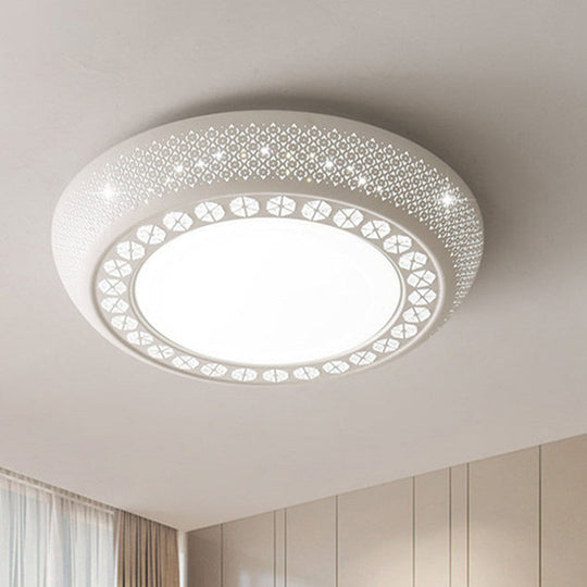 23"/35" W Flush Mount LED Ceiling Light: Simple Cutout Design, Acrylic, White, Bedroom Lighting in White/3 Color Light Options