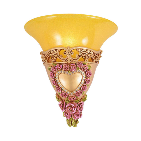 Colonial Style Yellow Glass Wall Sconce Light With Trumpet Shape Bulb