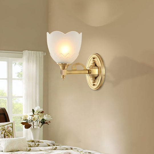 Traditional Wall Sconce With Frosted Glass And Gold Finish