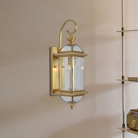 Geometric Brass Sconce With Traditional Style Wall Mount - Perfect For Living Room Lighting