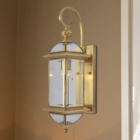 Geometric Brass Sconce With Traditional Style Wall Mount - Perfect For Living Room Lighting