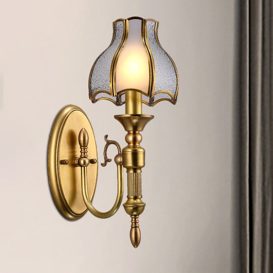 Traditional 1-Bulb Brass Metal Sconce Light: Curved Wall Fixture For Living Room
Or
Curved Room