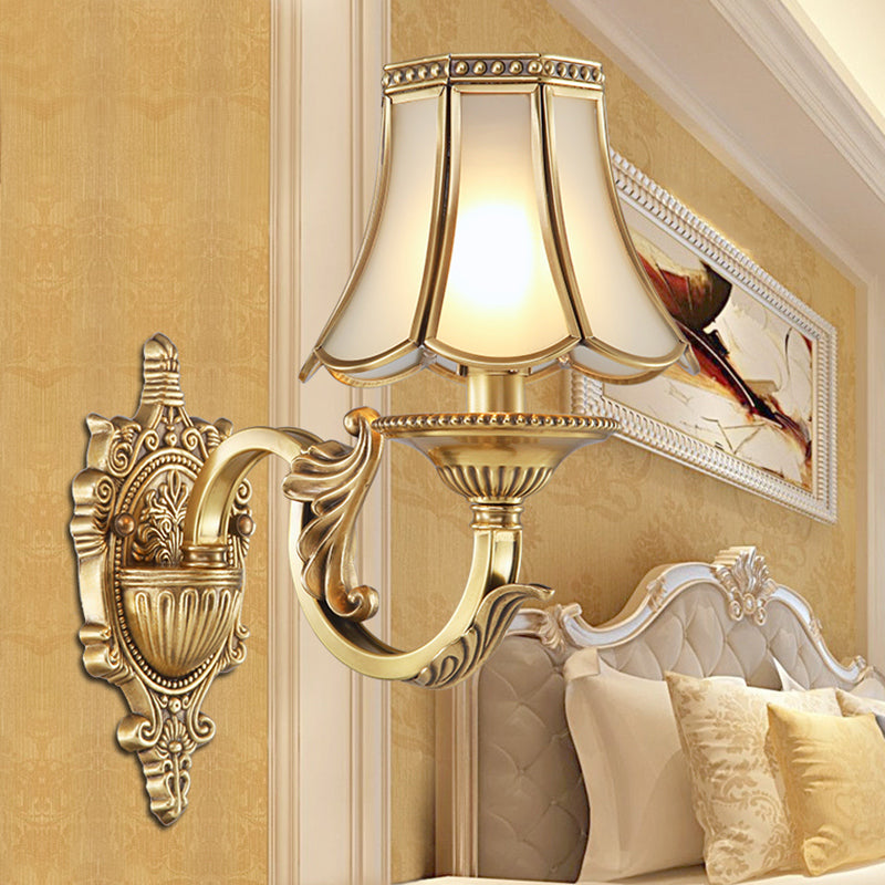 Traditional Brass Metal Wall Sconce Light Fixture For Bedroom