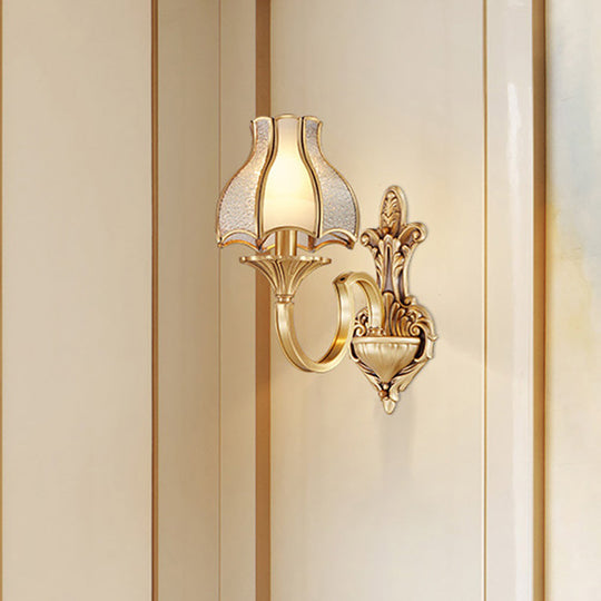 Traditional Brass Wall Sconce With Curving Design - 1/2 Light Fixture For Bedroom 1 /